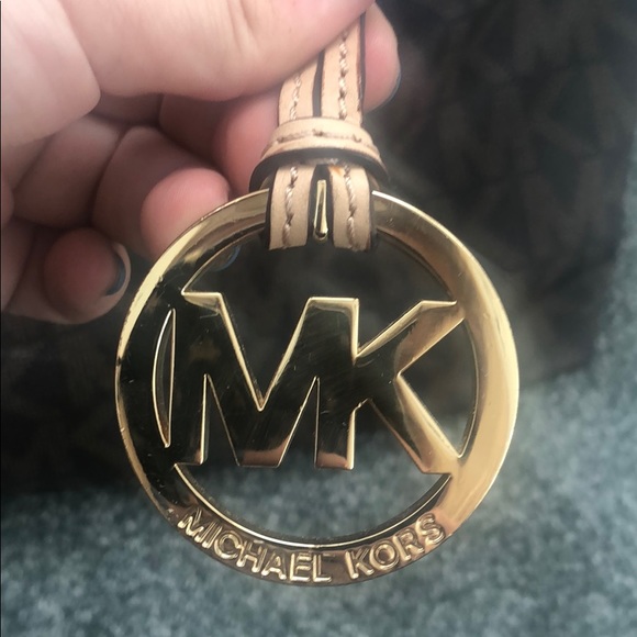 Beautiful Michael Kors bag!! - Picture 2 of 5